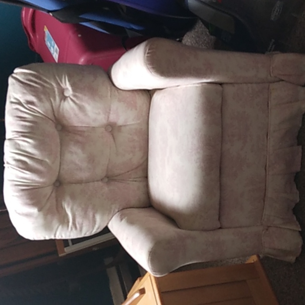 Child's Patterned Recliner